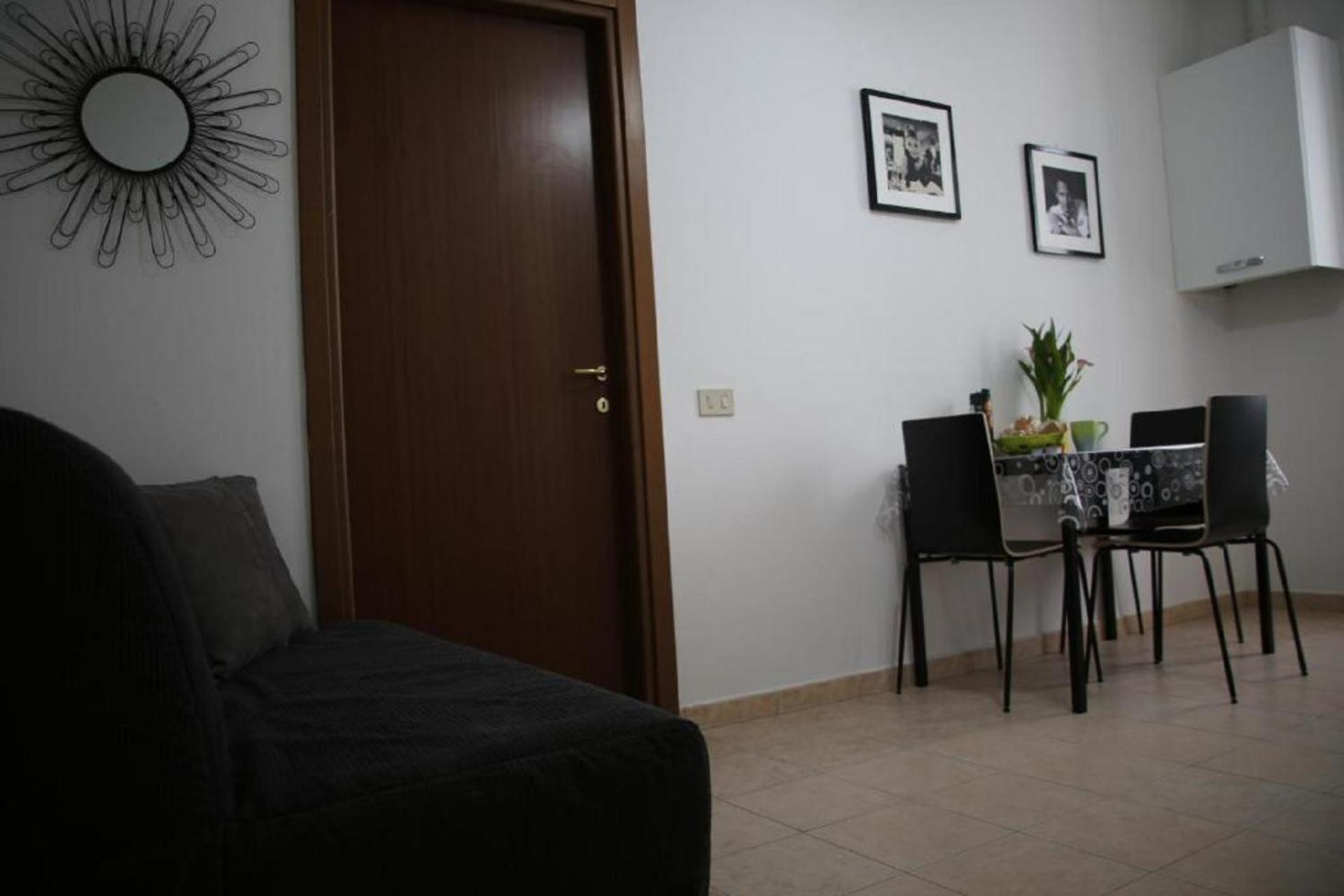 Home & Breakfast La Madonnina 013136-Cni-00001 Lurago D'Erba ภายนอก รูปภาพ